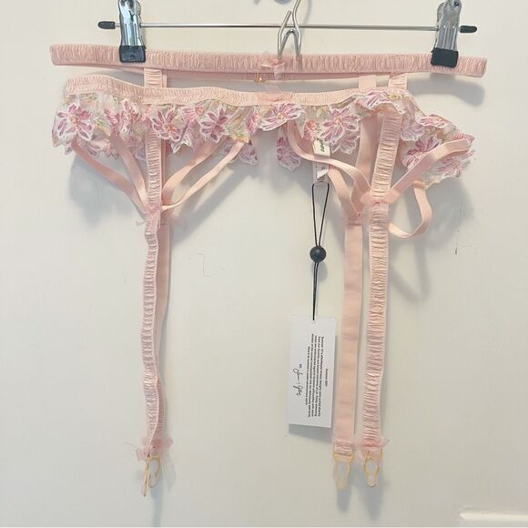 For Love & Lemons Pink Bloom Shimmer Cutout Caged Garter Size XL - Picture 5 of 10